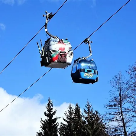Knusperhäuschen Im Regnum *